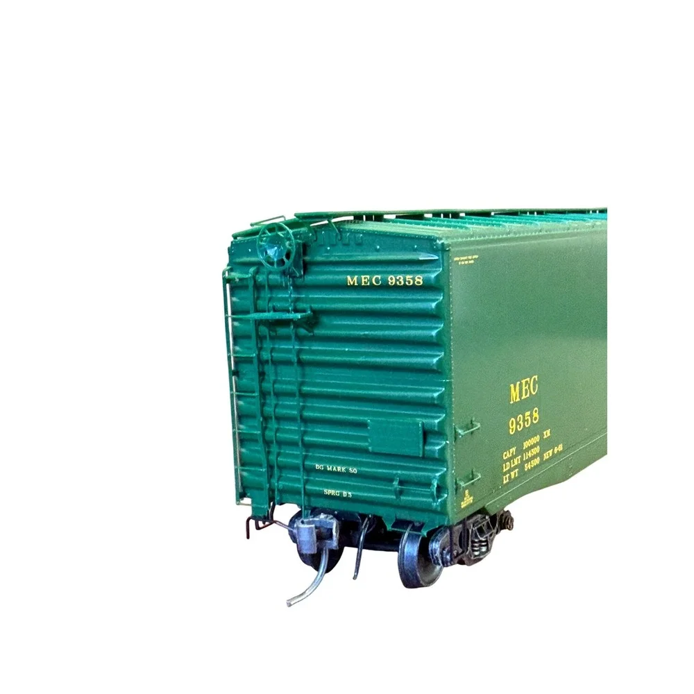HO‎ Scale Kadee 6106 MEC Maine Central Pine Tree Route 50' PS-1 Boxcar #9358